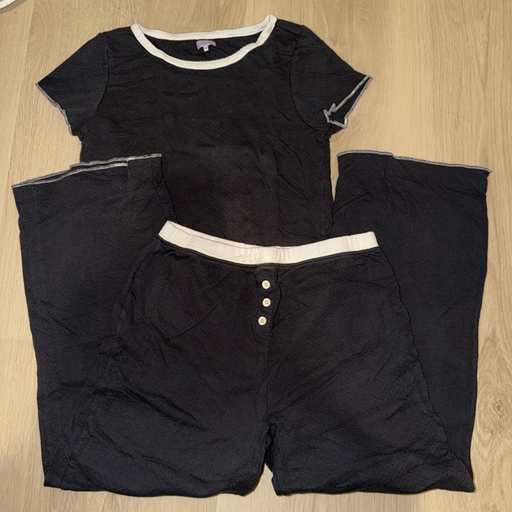 COZYLAND GRAY and White Pajama Set